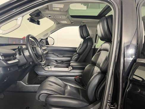 Used 2025 Lincoln Navigator L Reserve AWD/4WD image 21