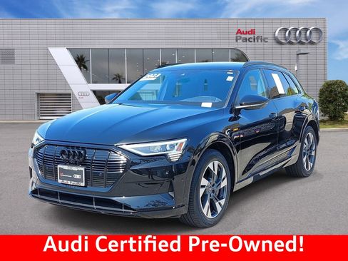 Used 2023 Audi e-tron Premium w/ Convenience Plus Package AWD/4WD image 1