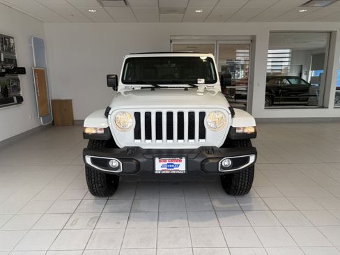 Used 2023 Jeep Wrangler Sahara w/ Cold Weather Group image 5
