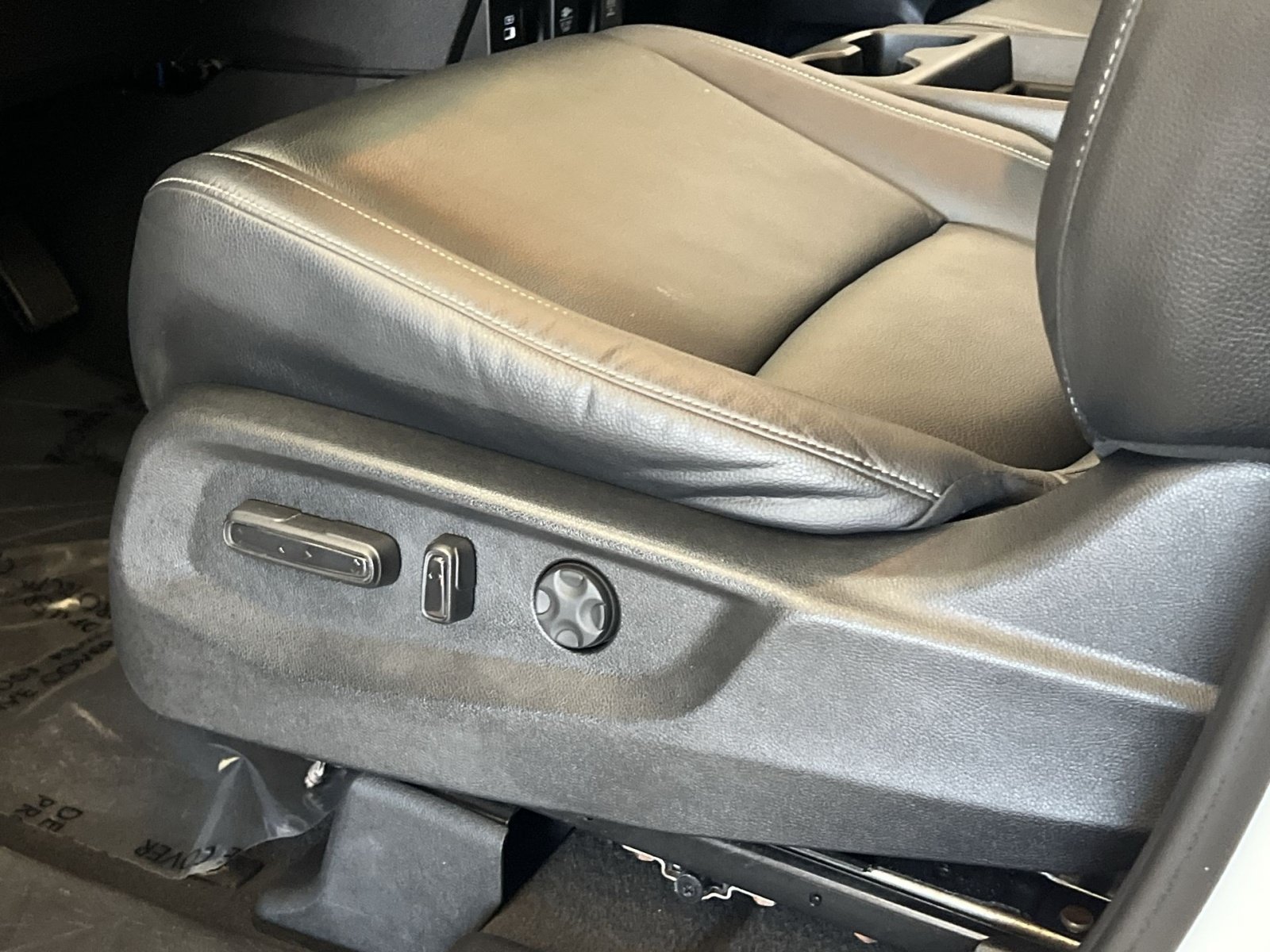 Used 2023 Honda Odyssey Touring image 13