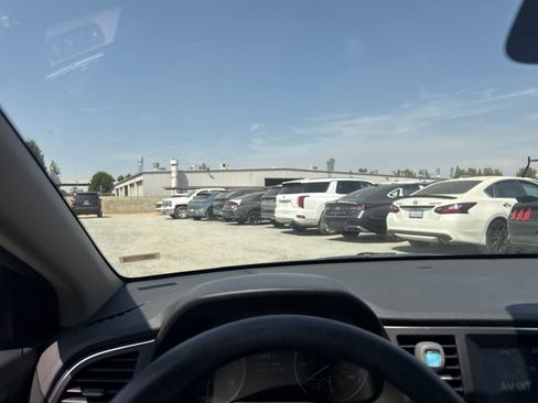 Used 2018 Hyundai Elantra SEL FWD image 23