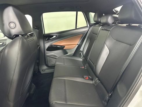 Used 2021 Volkswagen ID.4 Pro S w/ Gradient Package image 23