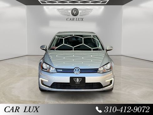Used 2016 Volkswagen e-Golf SE FWD image 8