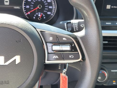 Used 2024 Kia Forte LXS FWD image 23