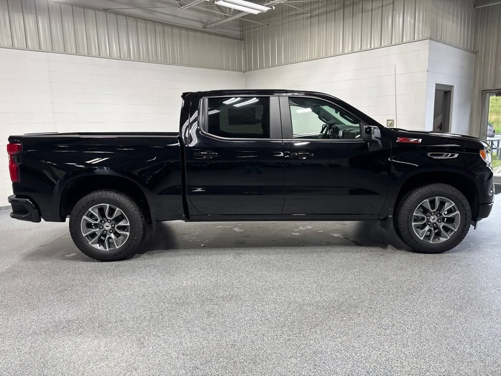 New 2026 Chevrolet Silverado 1500 RST AWD/4WD image 8