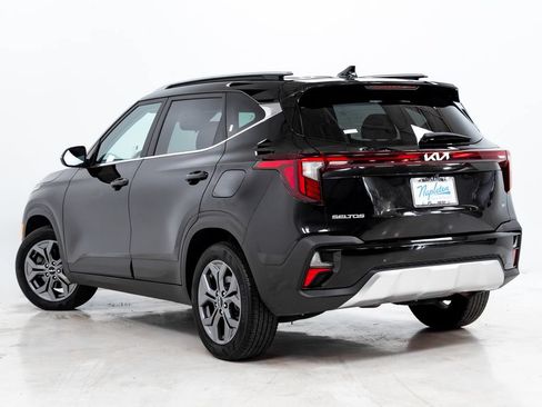 Used 2024 Kia Seltos S AWD/4WD image 30