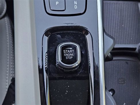 Used 2025 Volvo XC60 T8 Ultra w/ Protection Package Premier image 24