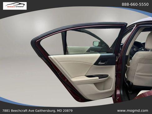 Used 2015 Honda Accord EX image 18