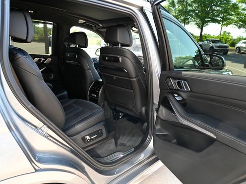 Used 2023 BMW X7 M60i w/ Executive Package AWD/4WD image 48