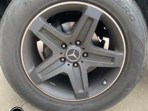 Used 2017 Mercedes-Benz G 550 image 4