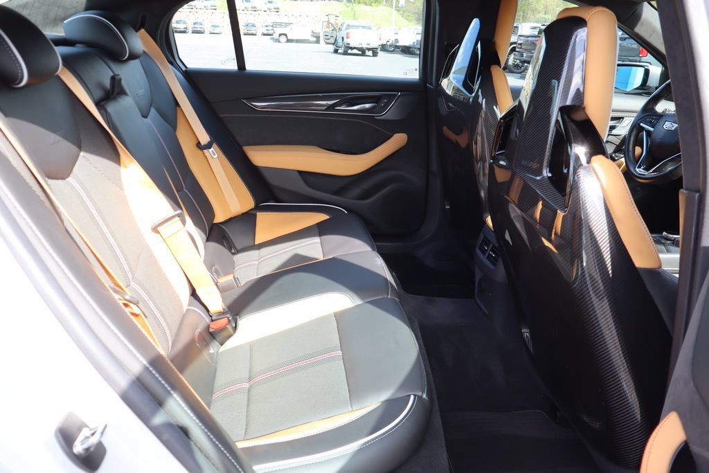 Used 2023 Cadillac CT5 V Blackwing w/ Carbon Fiber Package 2 RWD image 21