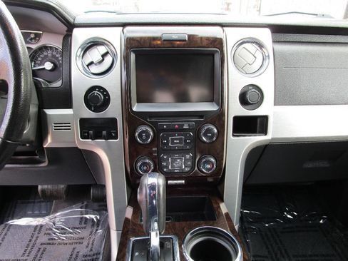 Used 2013 Ford F150 Platinum image 11