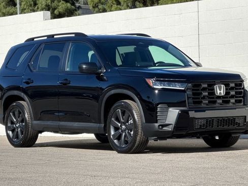 New 2026 Honda Pilot Sport image 2