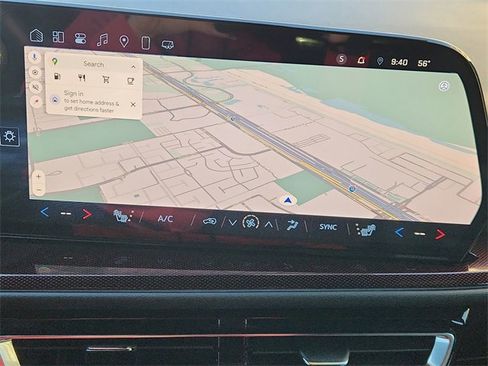 Used 2025 Chevrolet Traverse Z71 w/ Driver Confidence Package image 14