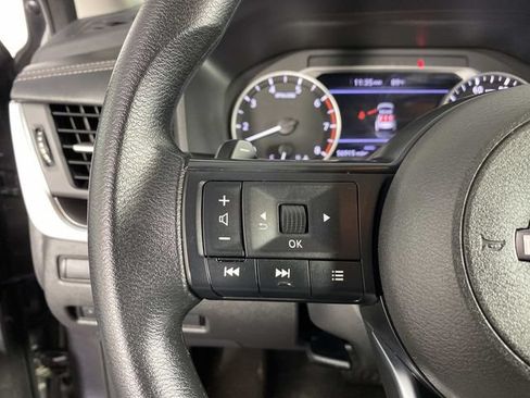 Used 2024 Nissan Rogue SV AWD/4WD image 16
