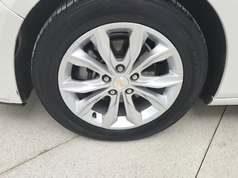 Used 2023 Chevrolet Malibu LT image 26