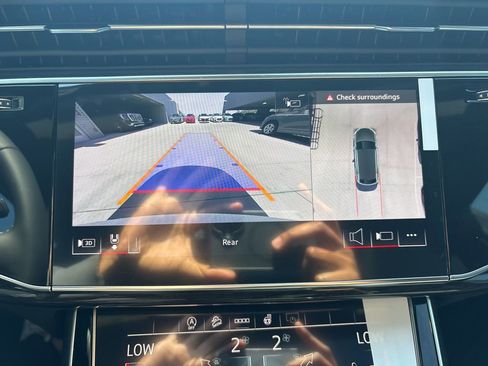 New 2026 Audi Q8 Premium Plus image 24