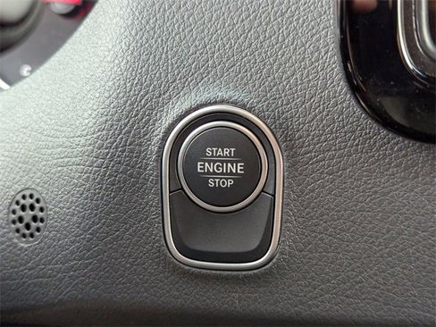 Used 2025 Mercedes-Benz Sprinter 2500 image 30