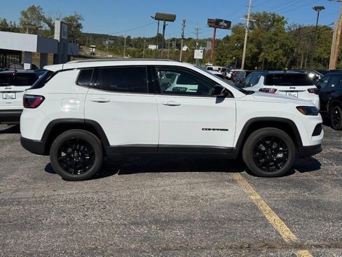 New 2026 Jeep Compass Latitude w/ Quick Order Package 29K AWD/4WD image 2