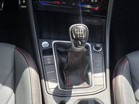Certified 2025 Volkswagen Jetta GLI Autobahn FWD image 18