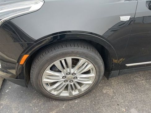 Used 2019 Cadillac XT5 Premium Luxury image 10