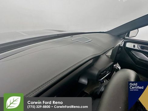 Used 2024 Ford Explorer Platinum w/ Technology Package AWD/4WD image 12