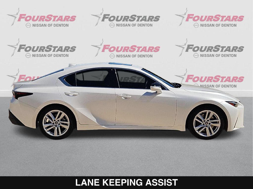 Used 2023 Lexus IS 300 w/ Comfort Package RWD image 3