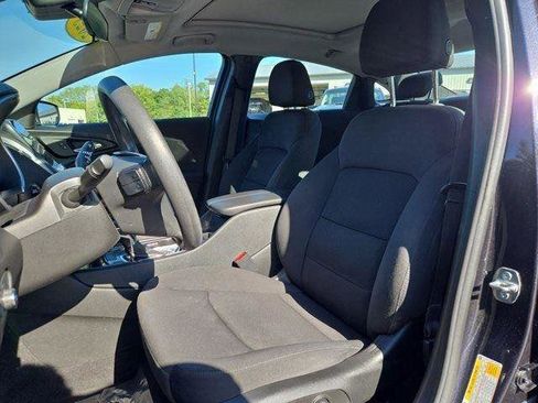 Used 2023 Chevrolet Malibu LT FWD image 12