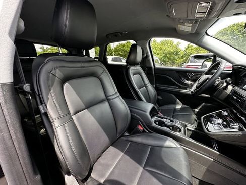 Used 2022 Lincoln Corsair AWD w/ Equipment Group 101A image 34