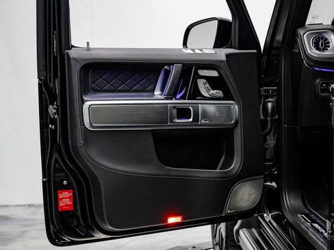 Used 2025 Mercedes-Benz G 63 AMG 4MATIC image 94