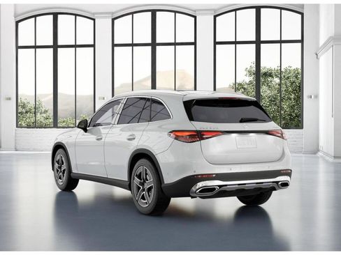 New 2026 Mercedes-Benz GLC 300 4MATIC image 28