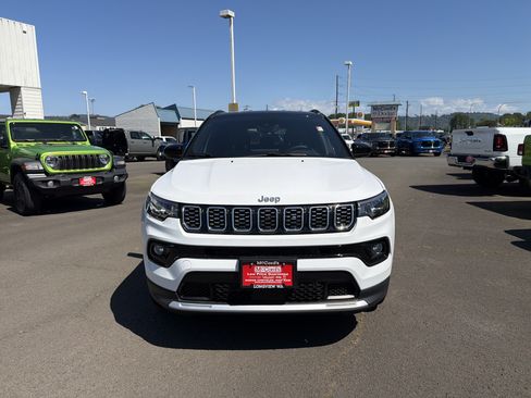 New 2026 Jeep Compass Limited AWD/4WD image 8