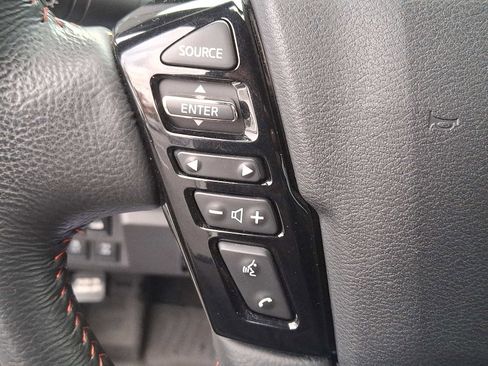 Used 2024 Nissan Frontier PRO-4X w/ Off-Road Protection Package image 20