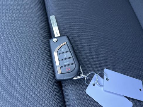 Used 2025 Toyota Corolla LE FWD image 24