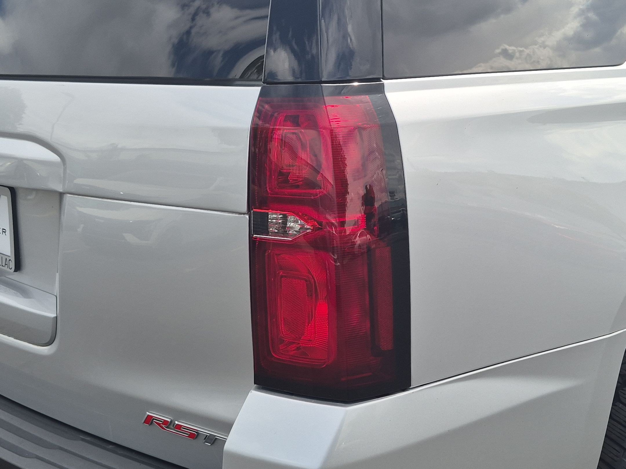 Used 2020 Chevrolet Tahoe Premier AWD/4WD image 11