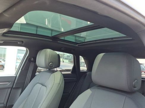 Used 2021 Audi Q3 2.0T Premium AWD/4WD image 24