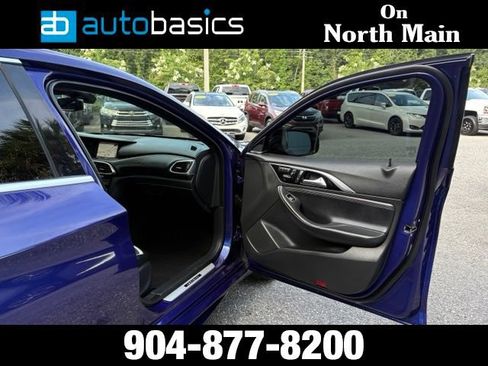 Used 2017 INFINITI QX30 Sport w/ Sport Leather Package FWD image 27
