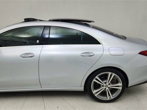 Used 2021 Mercedes-Benz CLA 250 image 11