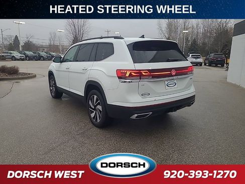 Used 2025 Volkswagen Atlas SE AWD/4WD image 3