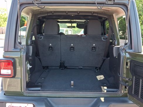 Certified 2022 Jeep Wrangler Unlimited Sport AWD/4WD image 30