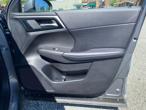 Used 2024 Mitsubishi Outlander SE AWD/4WD image 22