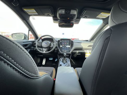 Certified 2025 Subaru Crosstrek 2.5i Sport w/ Crosstrek Mirror Package image 20