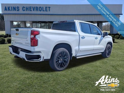 Used 2024 Chevrolet Silverado 1500 High Country w/ Technology Package RWD image 4