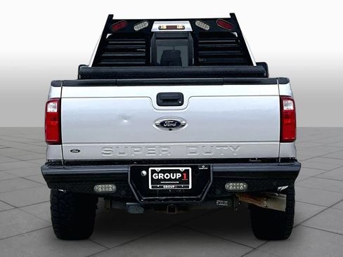 Used 2015 Ford F250 Lariat w/ Lariat Ultimate Package image 5