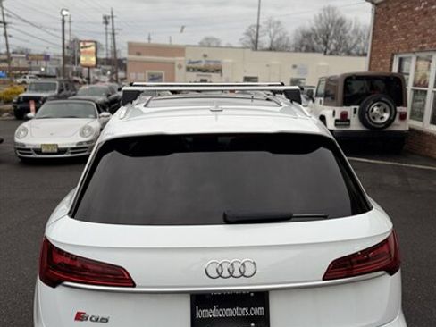 Used 2021 Audi SQ5 Premium image 3