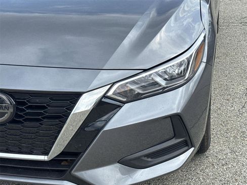 Used 2023 Nissan Sentra SV image 9