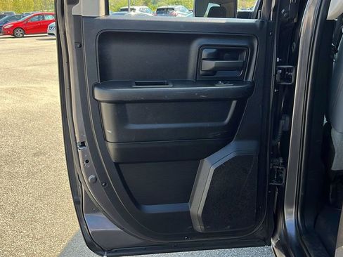 Used 2019 RAM 1500 ST w/ SXT Plus Group image 27