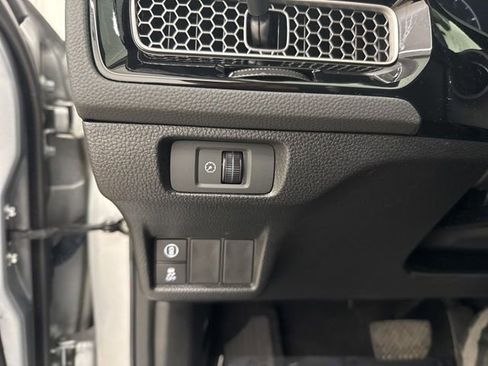 Certified 2023 Honda Civic LX image 27