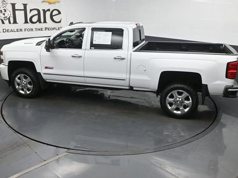 Used 2018 Chevrolet Silverado 2500 LTZ w/ Duramax Plus Package AWD/4WD image 41