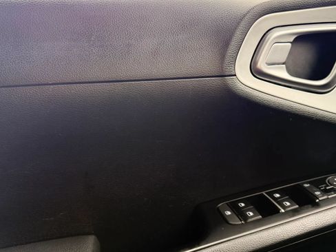 Used 2024 Kia Soul LX w/ Option Group 015 FWD image 25